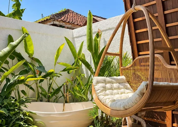 Zenya - Tropical Chalet Ungasan